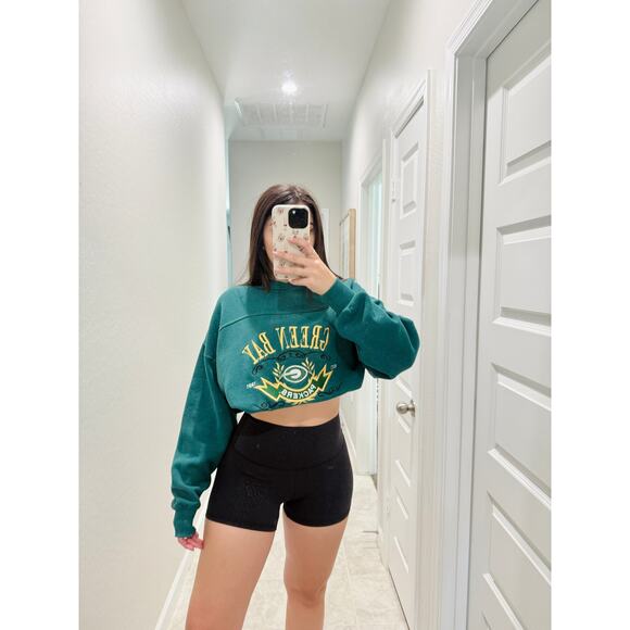 Lululemon black jewel emboss align shorts - size 4, 4" - Picture 2 of 5